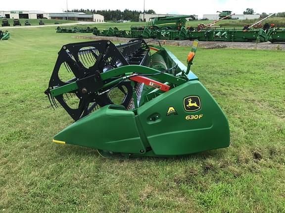 Image of John Deere 630F equipment image 4
