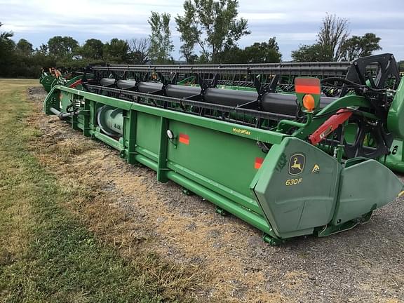 Image of John Deere 630F equipment image 2