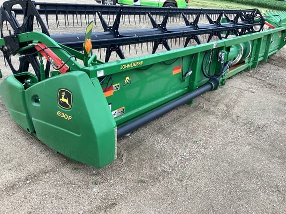 Image of John Deere 630F equipment image 3