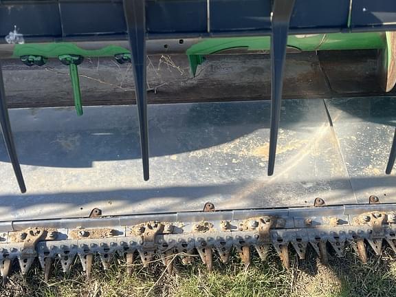 Image of John Deere 630F equipment image 3