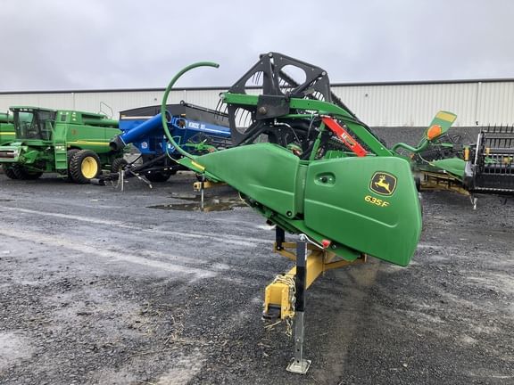 2022 John Deere 635F Equipment Image0
