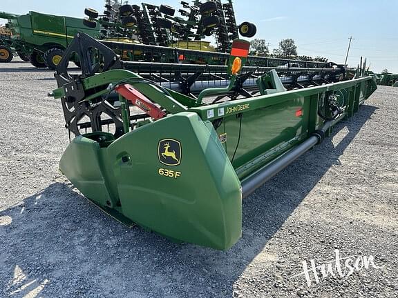 Image of John Deere 635F equipment image 2