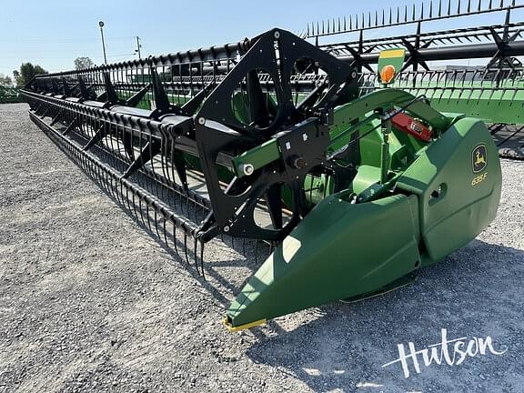 Image of John Deere 635F equipment image 3