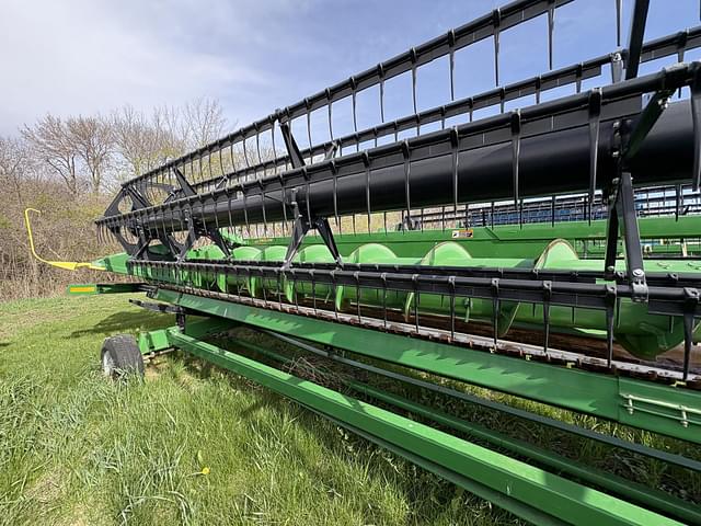 Image of John Deere 635F equipment image 3