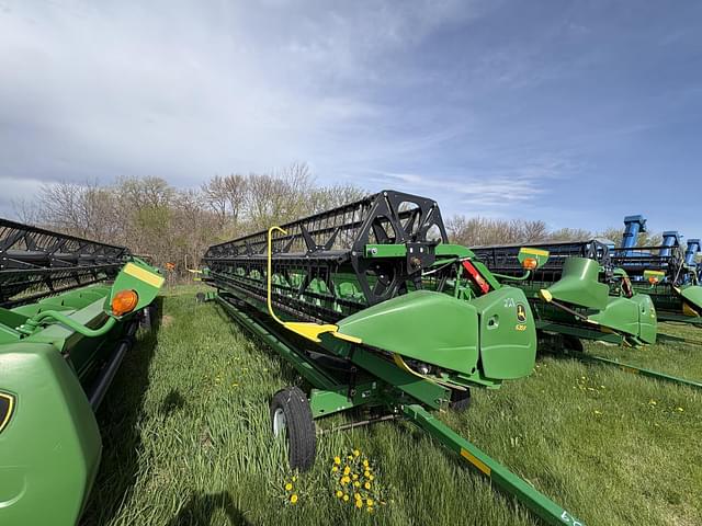 Image of John Deere 635F equipment image 1