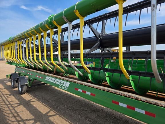 2022 John Deere 635F Equipment Image0