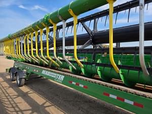 2022 John Deere 635F Image