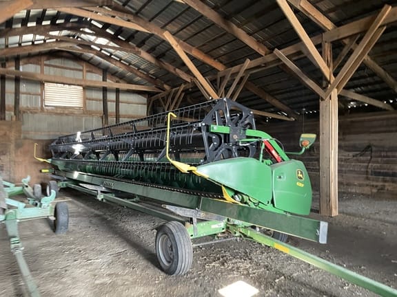 Main image John Deere 635F