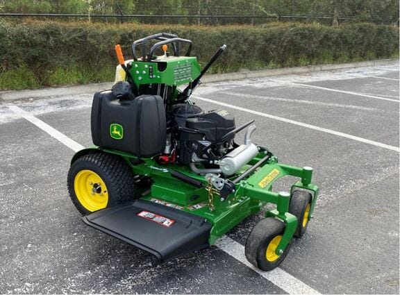 Main image John Deere 636M