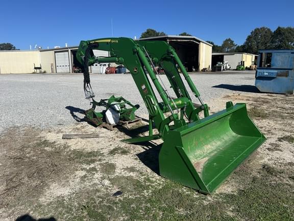 Image of John Deere 640R equipment image 3