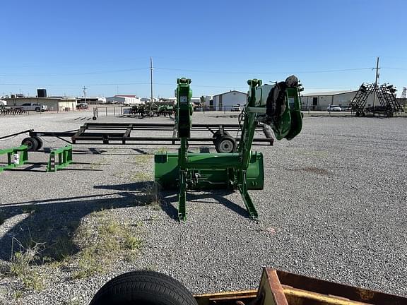Image of John Deere 640R equipment image 2