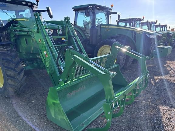 Image of John Deere 640R equipment image 2