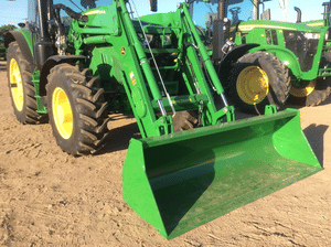2022 John Deere 640R Image