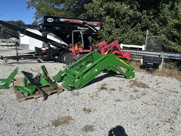 Image of John Deere 640R Image 0