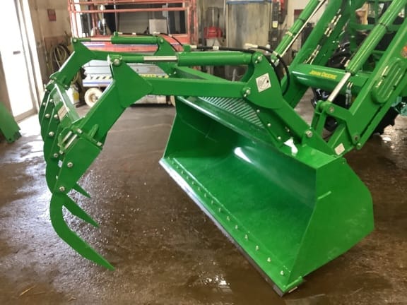 Main image John Deere 640R