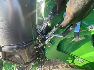 Main image John Deere 640R 10