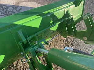 Main image John Deere 640R 8