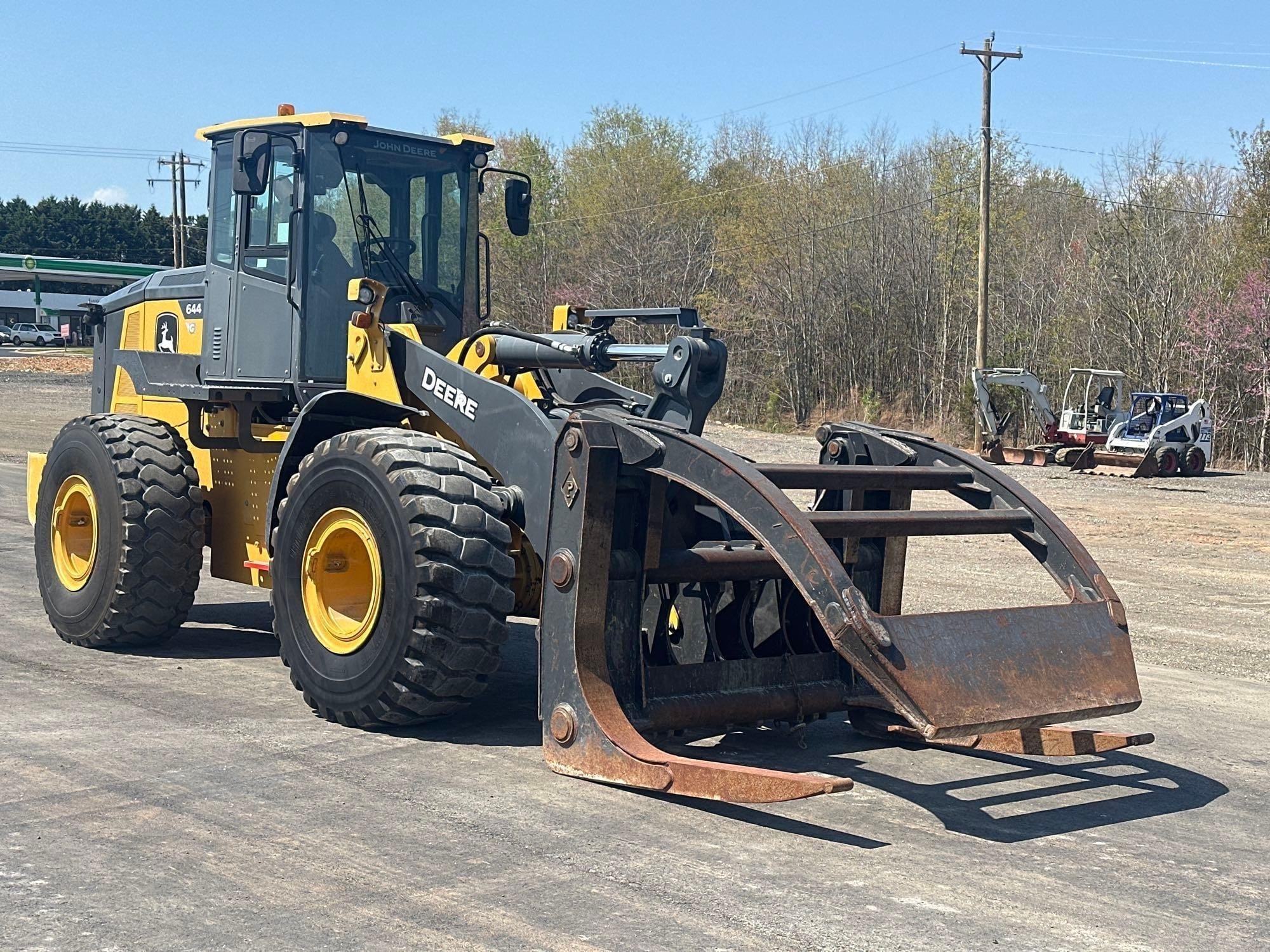 2022 John Deere 644G Equipment Image0