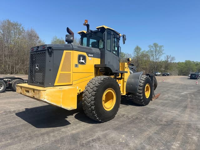Image of John Deere 644G equipment image 4