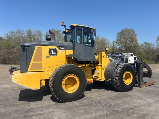 Image of John Deere 644G equipment image 3