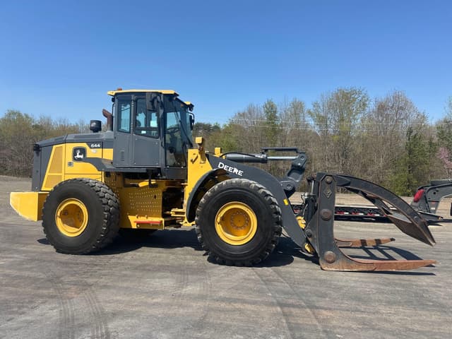 Image of John Deere 644G equipment image 2