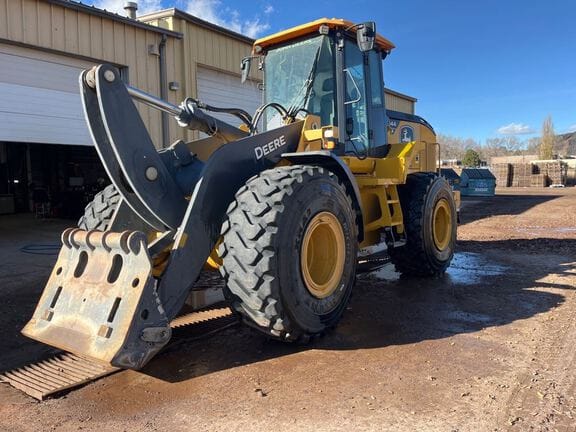 2022 John Deere 644P Equipment Image0