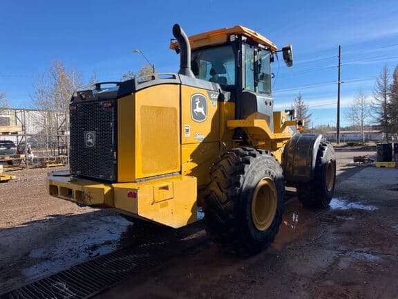 Image of John Deere 644P equipment image 4