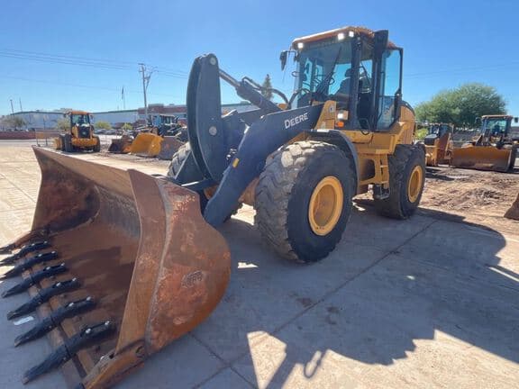 Image of John Deere 644P Primary image