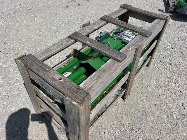Image of John Deere 647 Primary image