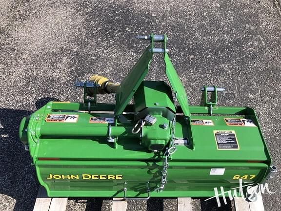 Image of John Deere 647 equipment image 3