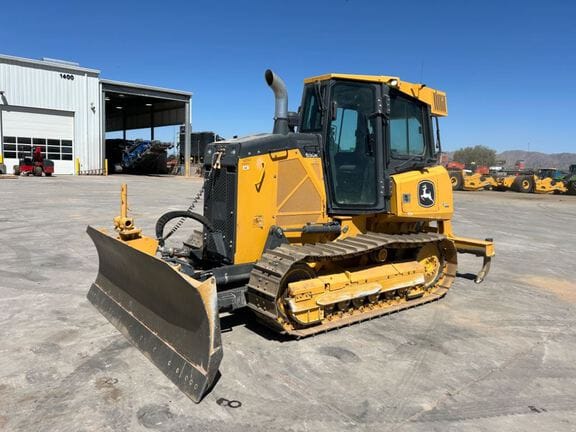 2022 John Deere 650K Equipment Image0