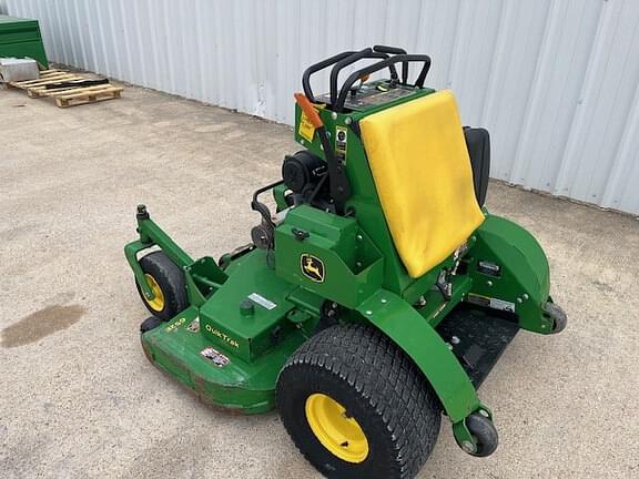 Image of John Deere 652E equipment image 3