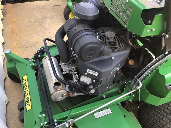 Image of John Deere 652M equipment image 1