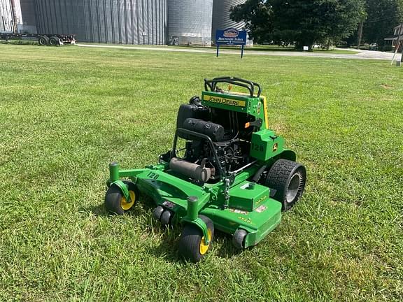 Image of John Deere 652R Primary image