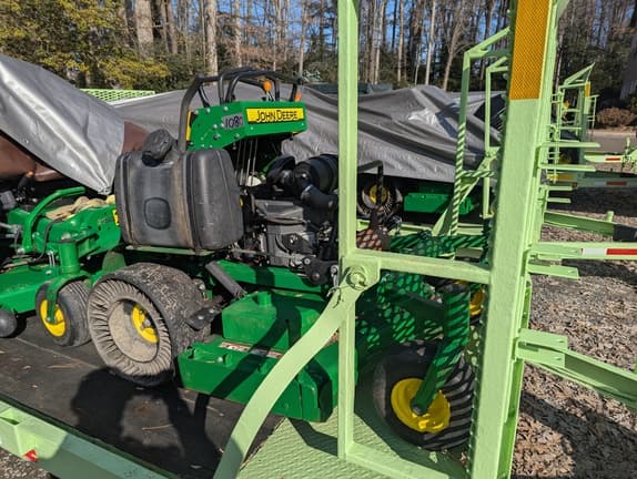 Image of John Deere 652R equipment image 1