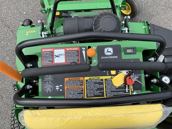 Thumbnail image John Deere 652R 8