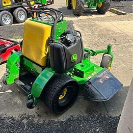 Image of John Deere 652R equipment image 1