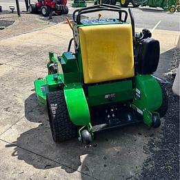 Image of John Deere 652R equipment image 2