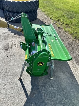 Image of John Deere 655 equipment image 4