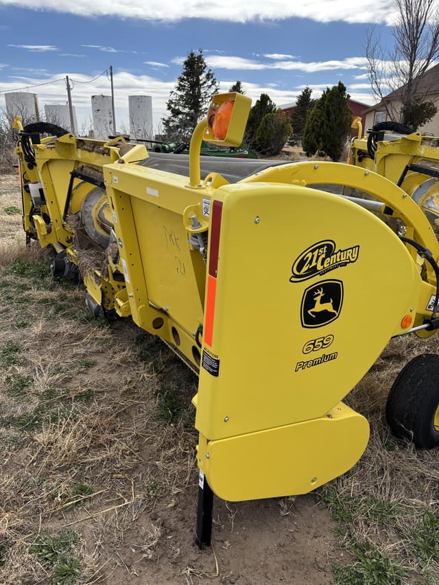 Image of John Deere 659 equipment image 4