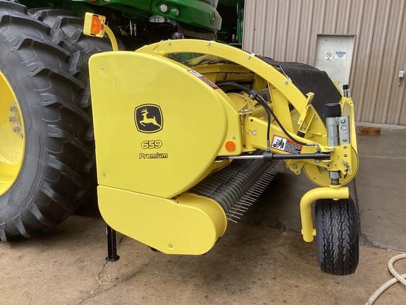 2022 John Deere 659 Equipment Image0