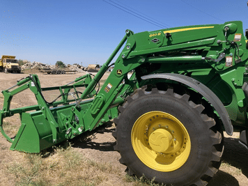 Main image John Deere 660R
