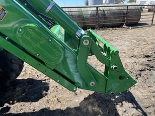 Main image John Deere 660R 15