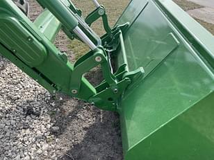 Main image John Deere 660R 5