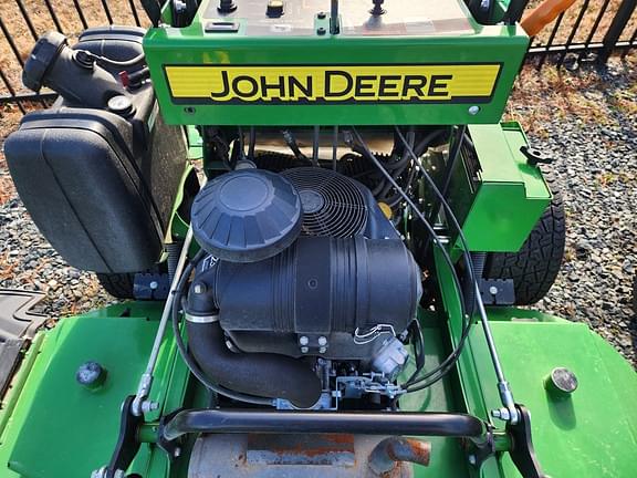 Image of John Deere 661R equipment image 4