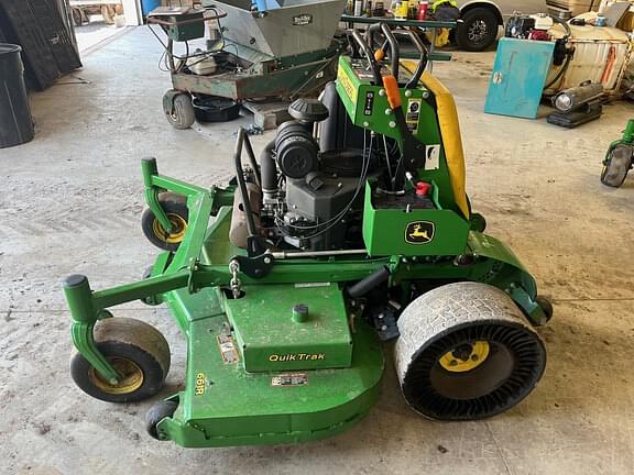 Image of John Deere 661R equipment image 2