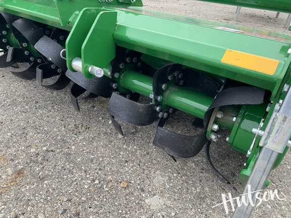 Image of John Deere 665 equipment image 3