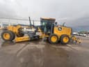 2022 John Deere 672G Image