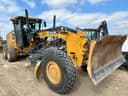 2022 John Deere 672G Image