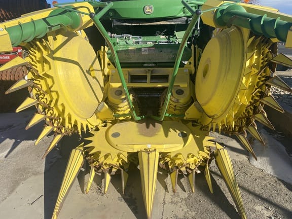 Main image John Deere 676